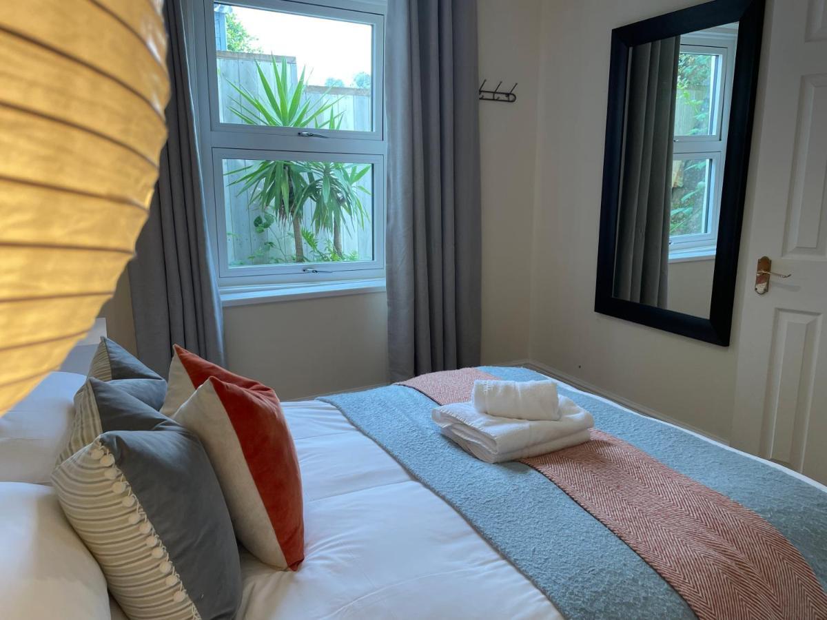 Apartment Just B: Town With Smart Tv And Power Shower *